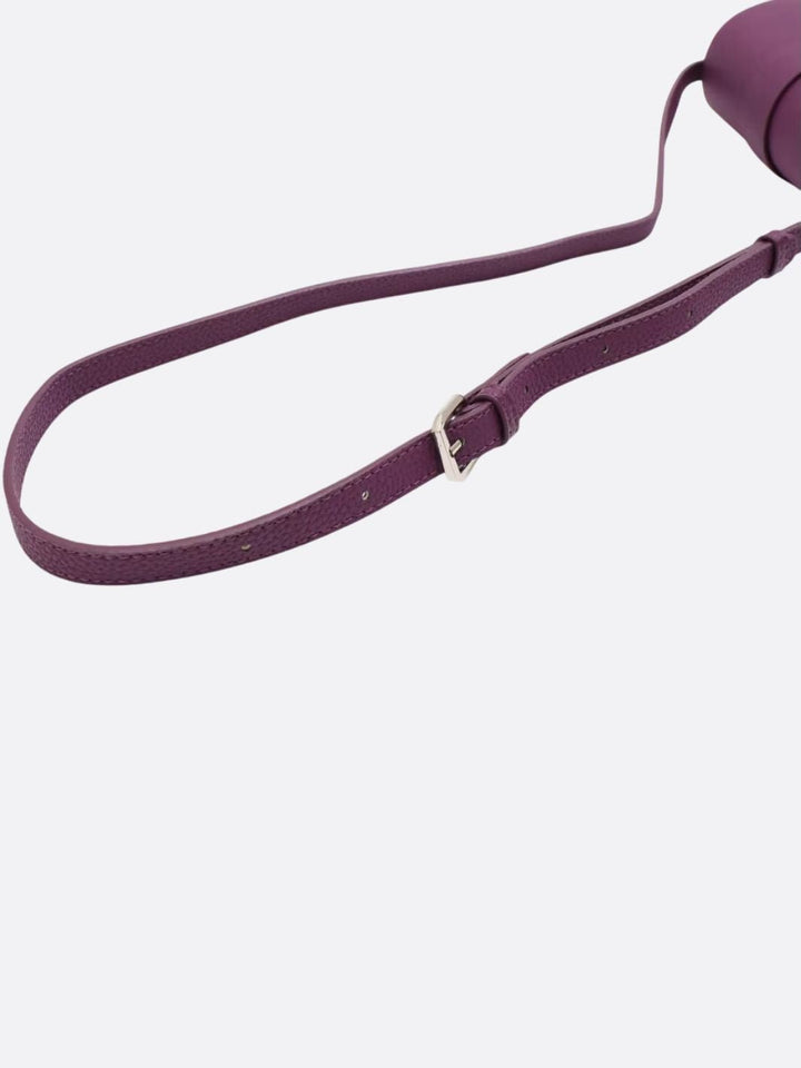Sac en cuir graine avec bandouliere
